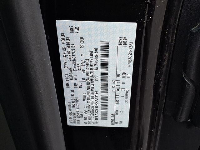 2024 Ford Transit Passenger Wagon XLT