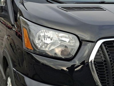 2024 Ford Transit Passenger Wagon XLT