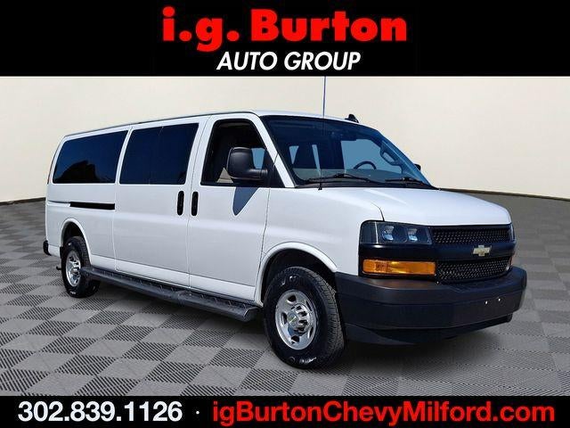 2023 Chevrolet Express Passenger 3500 LS