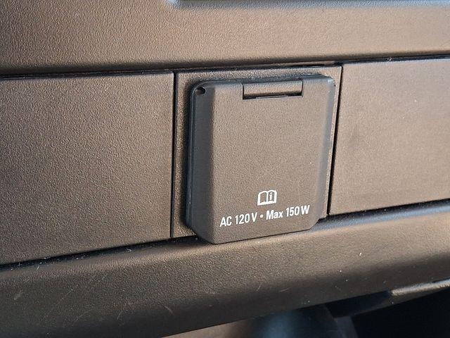 2023 Chevrolet Express Passenger 3500 LS