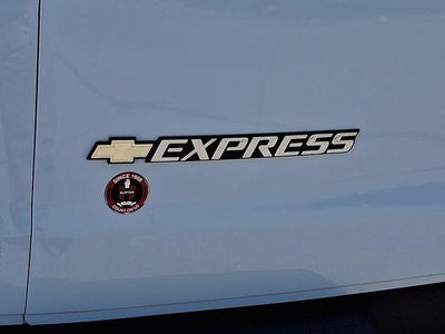 2023 Chevrolet Express Passenger 3500 LS