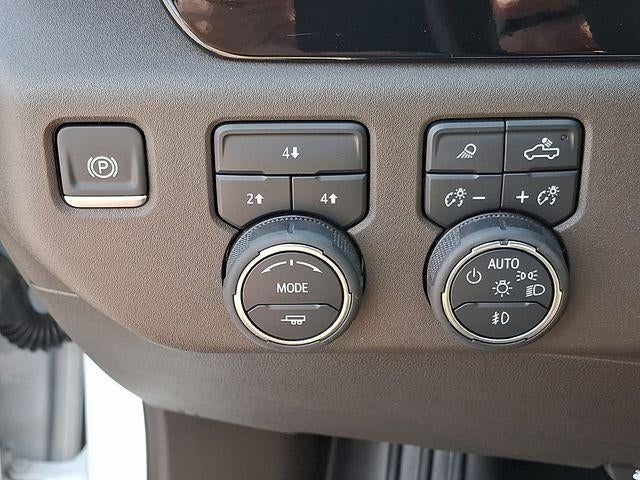 2025 Chevrolet Silverado 3500 HD LT