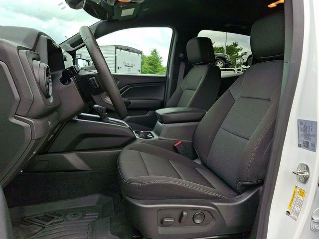2024 Chevrolet Colorado WT