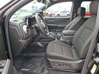 2025 Chevrolet Colorado WT/LT