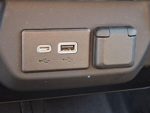 2021 Chevrolet Silverado 1500 Custom Trail Boss Midnight Edition