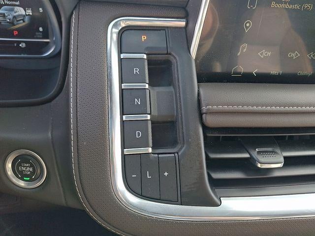 2023 GMC Yukon XL SLT