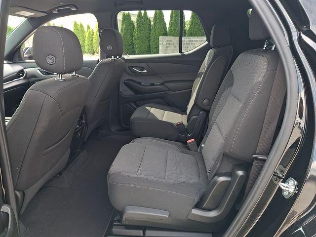 2023 Chevrolet Traverse LT