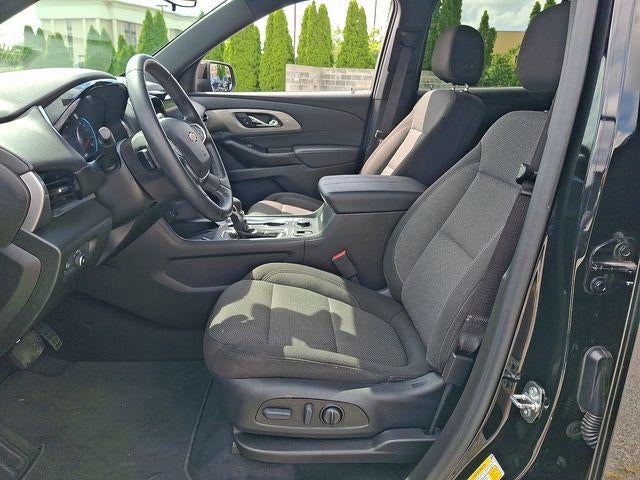 2023 Chevrolet Traverse LT