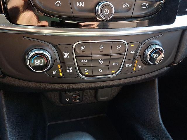 2021 Chevrolet Traverse RS