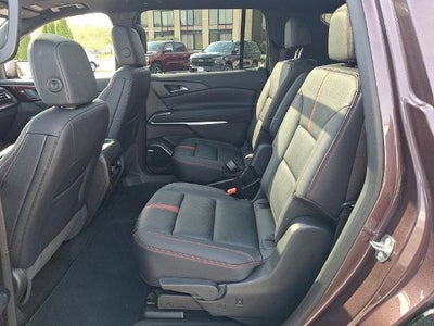 2025 Chevrolet Traverse RS