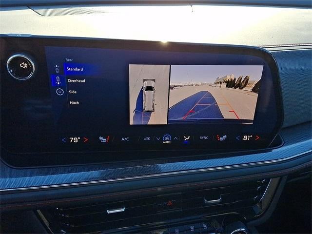 2025 Chevrolet Suburban RST