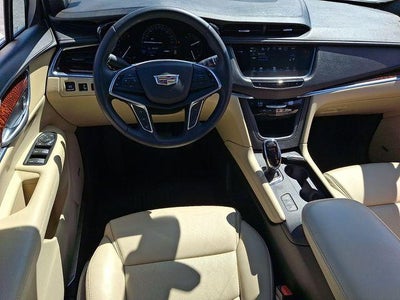 2018 Cadillac XT5 Luxury