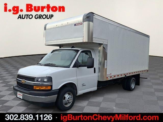 2024 Chevrolet Express Cutaway 4500 Base