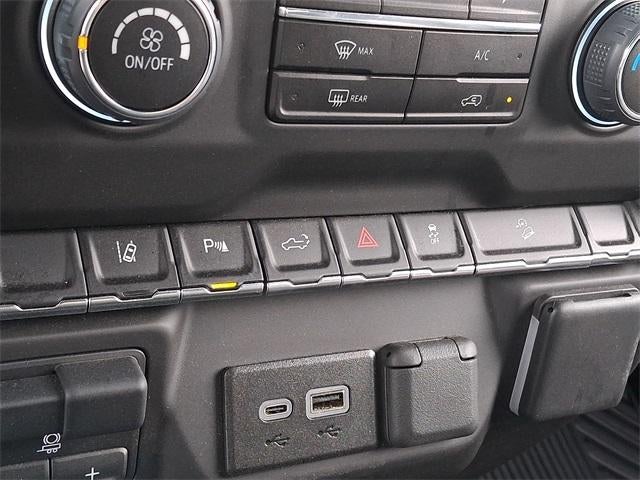 2025 Chevrolet Silverado 2500 HD Custom