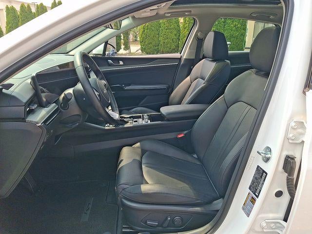 2025 Kia K5 EX