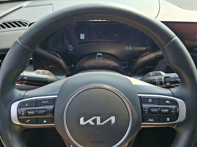 2025 Kia K5 EX