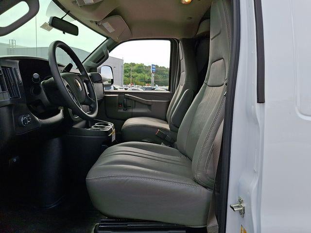 2026 Chevrolet Express Cargo Base