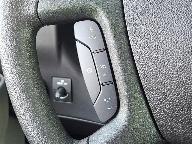 2025 Chevrolet Express Cutaway 3500 Base