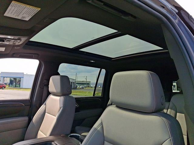 2022 Chevrolet Suburban LT