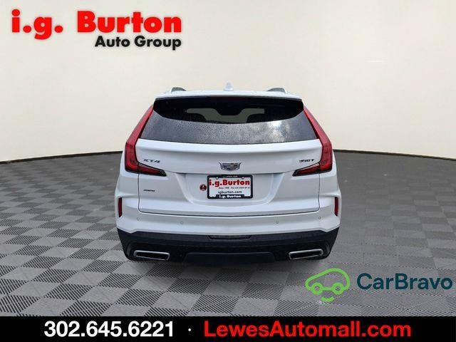 2024 Cadillac XT4 Premium Luxury