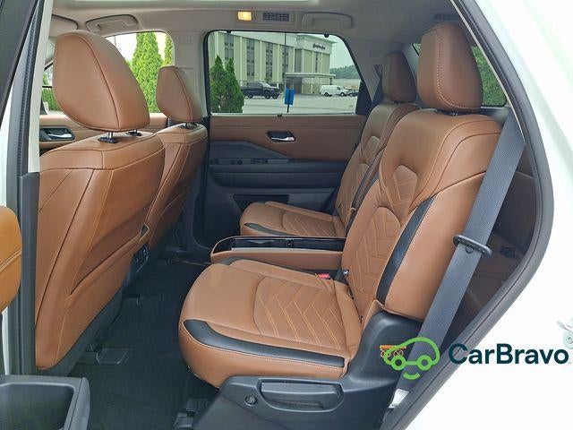 2022 Nissan Pathfinder Platinum 4WD