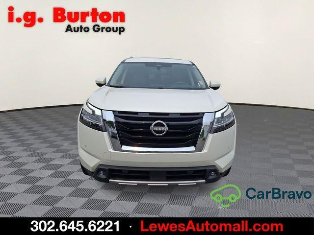 2022 Nissan Pathfinder Platinum 4WD