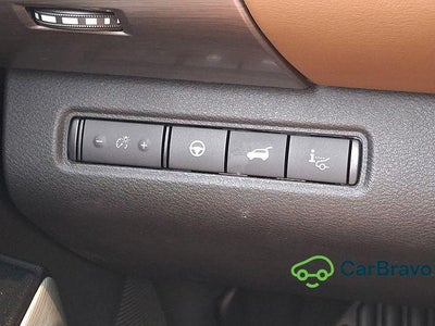 2022 Nissan Pathfinder Platinum 4WD