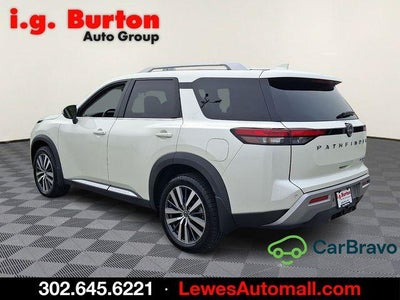 2022 Nissan Pathfinder Platinum 4WD
