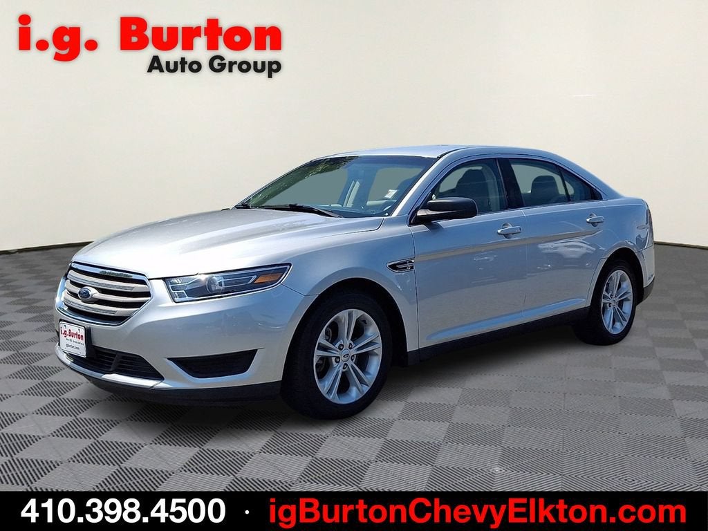 2017 Ford Taurus SE