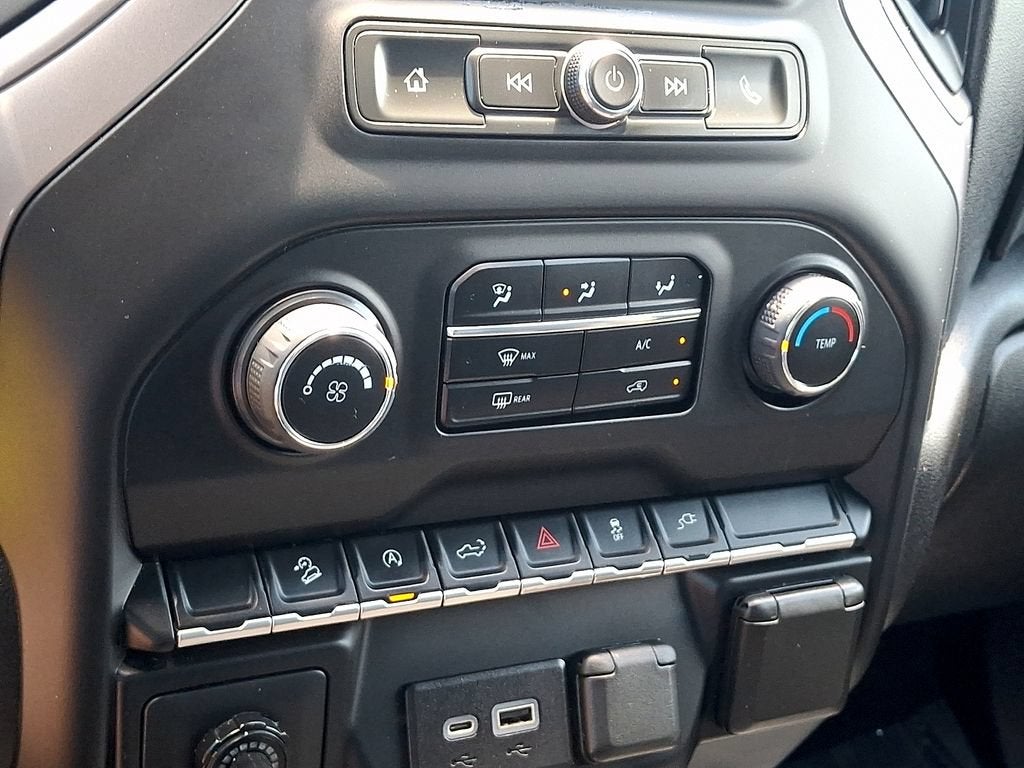 2022 Chevrolet Silverado 1500 LTD Custom Trail Boss