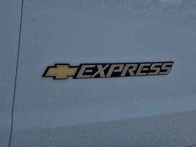 2026 Chevrolet Express Cargo WT