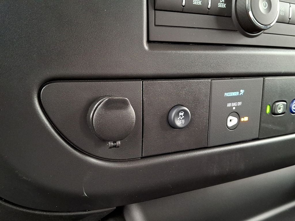 2025 Chevrolet Express 2500 Work Van Cargo