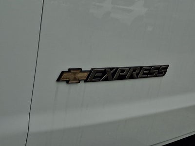 2025 Chevrolet Express 2500 Work Van Cargo