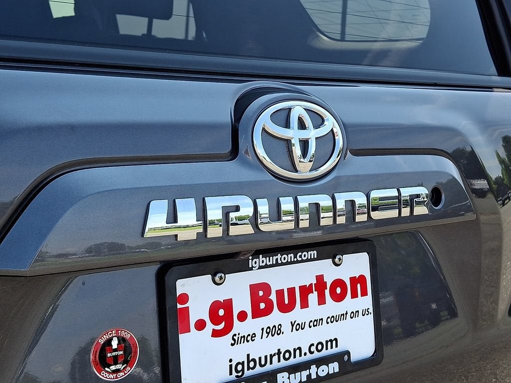 2018 Toyota 4Runner SR5